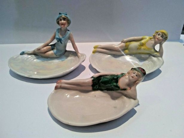 3-x-Miniature-Bisque-Figurine-Nude-Bathing (1)
